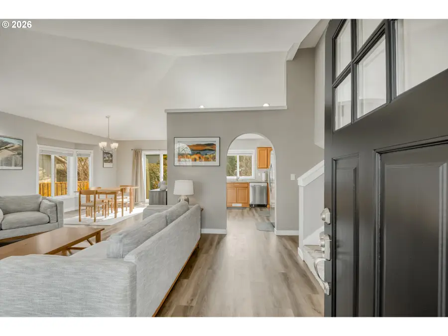 274 NE Lenox St, Hillsboro, OR 97124 - Image #2