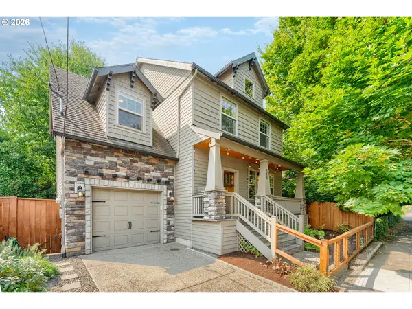 526 NE Beech St, Portland, OR 97212