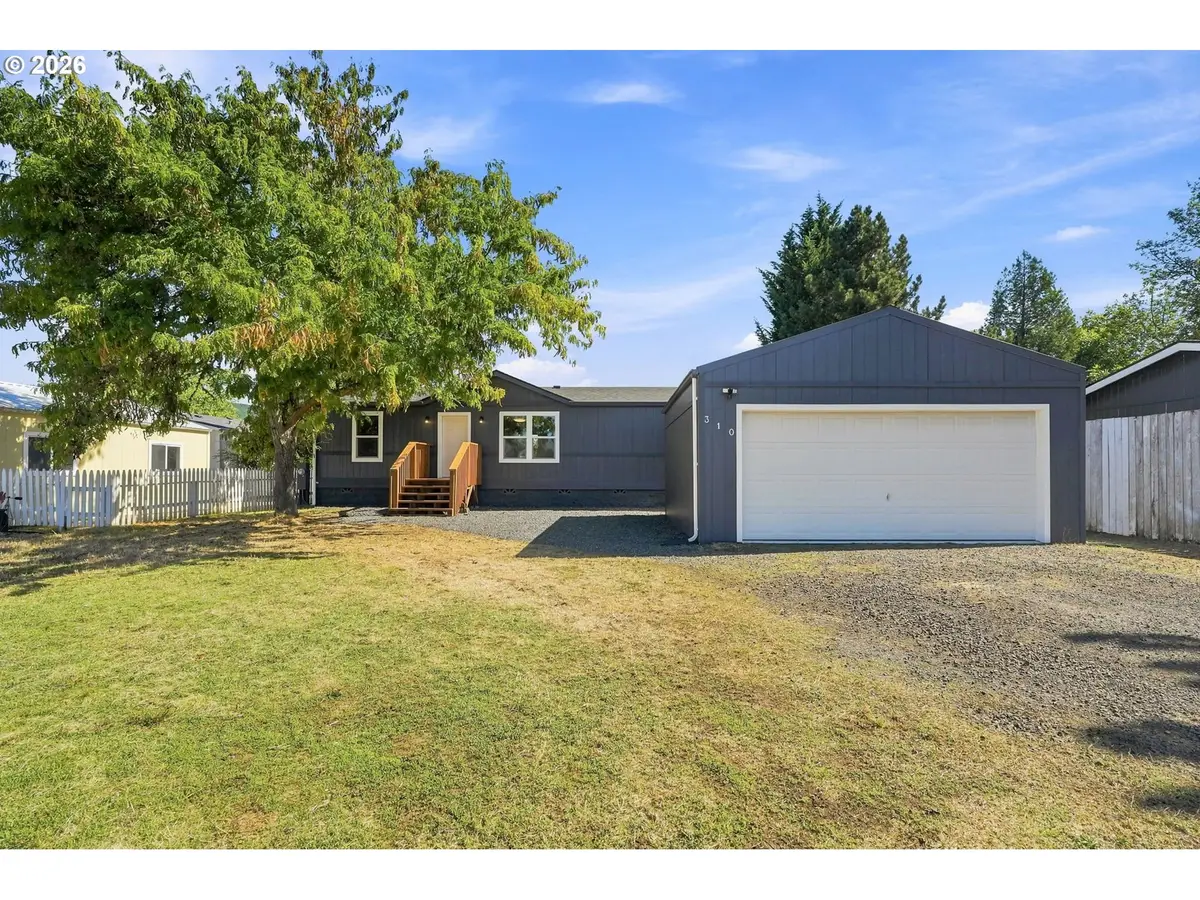 310 Sunny Ln, Sutherlin, OR 97479 - #1