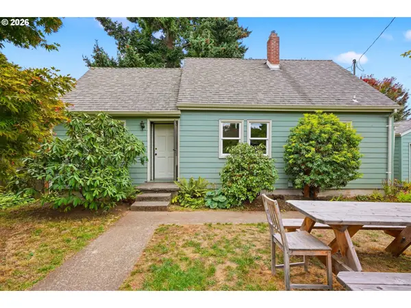 11140 NE Schuyler St, Portland, OR 97220