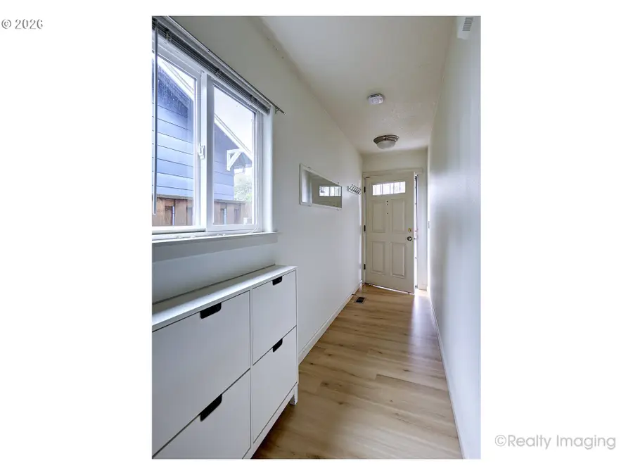 9350 N Hodge Ave, Portland, OR 97203 - #2