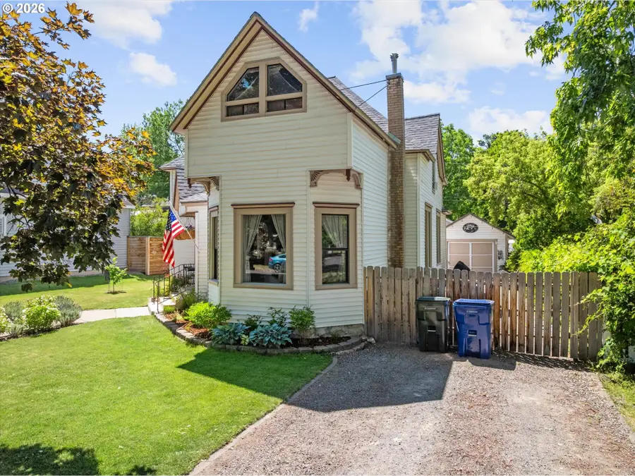 2525 1st St, Baker City, OR 97814 - #3