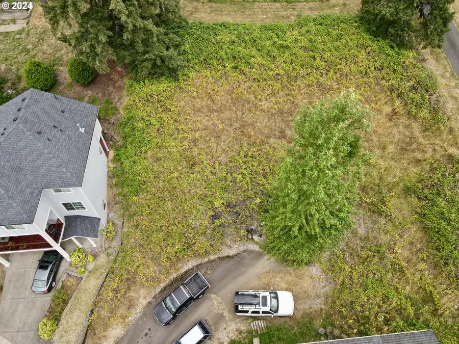 14139 SE Insley St, Portland, OR 97236 - Image #2