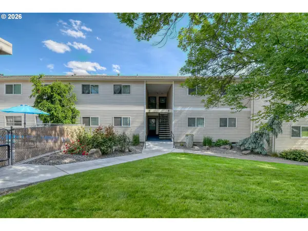 1900 NW Carden Ave #16, Pendleton, OR 97801