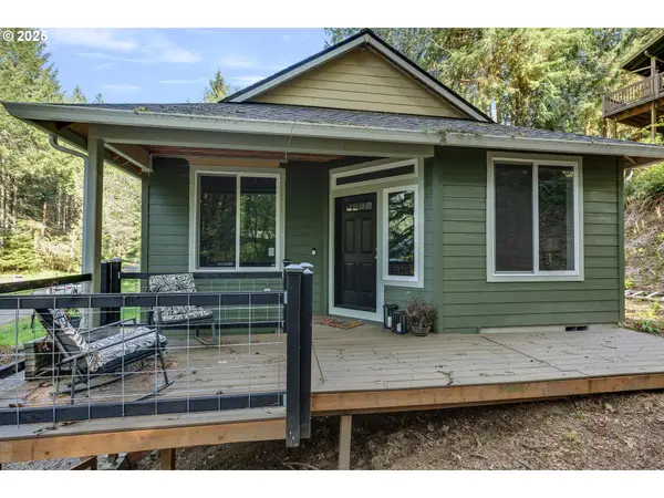 9904 Beach Dr, Birkenfeld, OR 97016