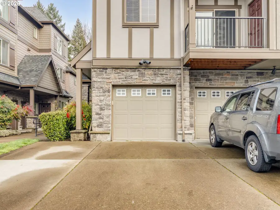 8139 NE Rockne Way, Hillsboro, OR 97006 - #3