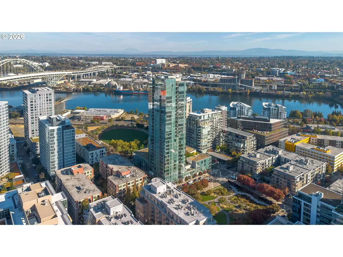1075 NW Northrup St #1715, Portland, OR 97209 - #1