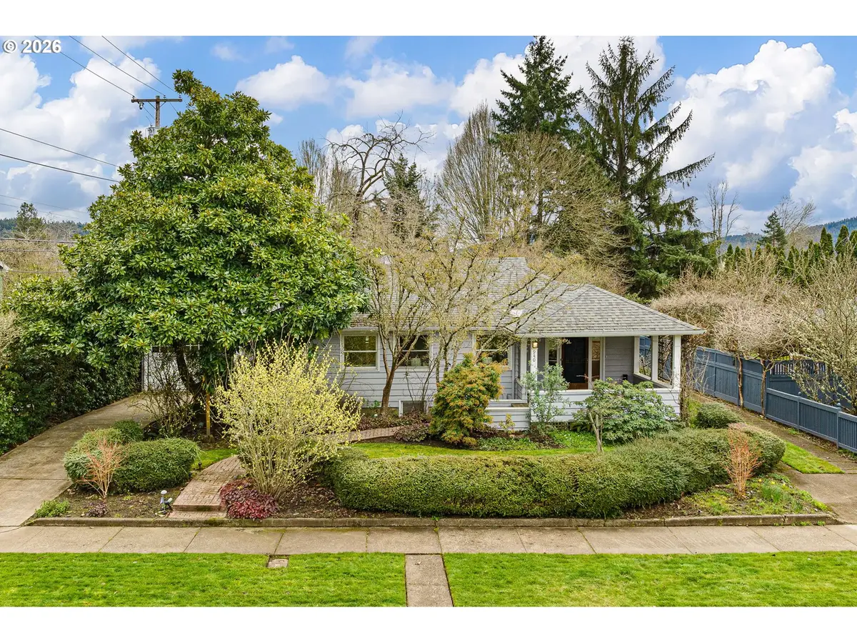 940 E 23rd Ave, Eugene, OR 97405 - #1