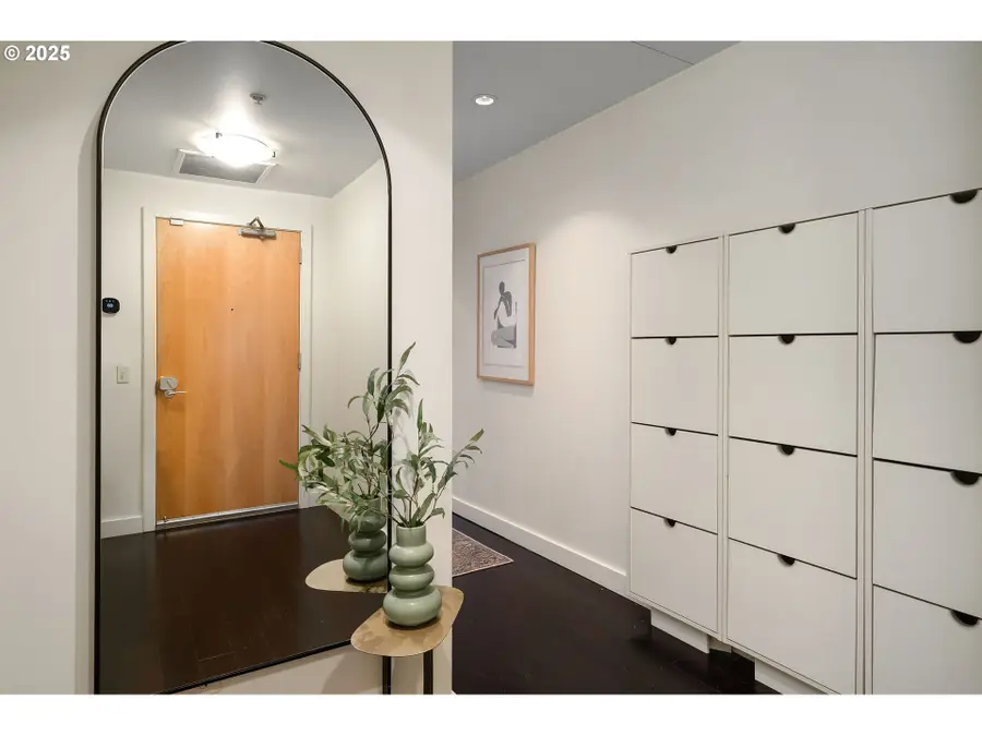 3601 S River Pkwy #800, Portland, OR 97239 - Image #2