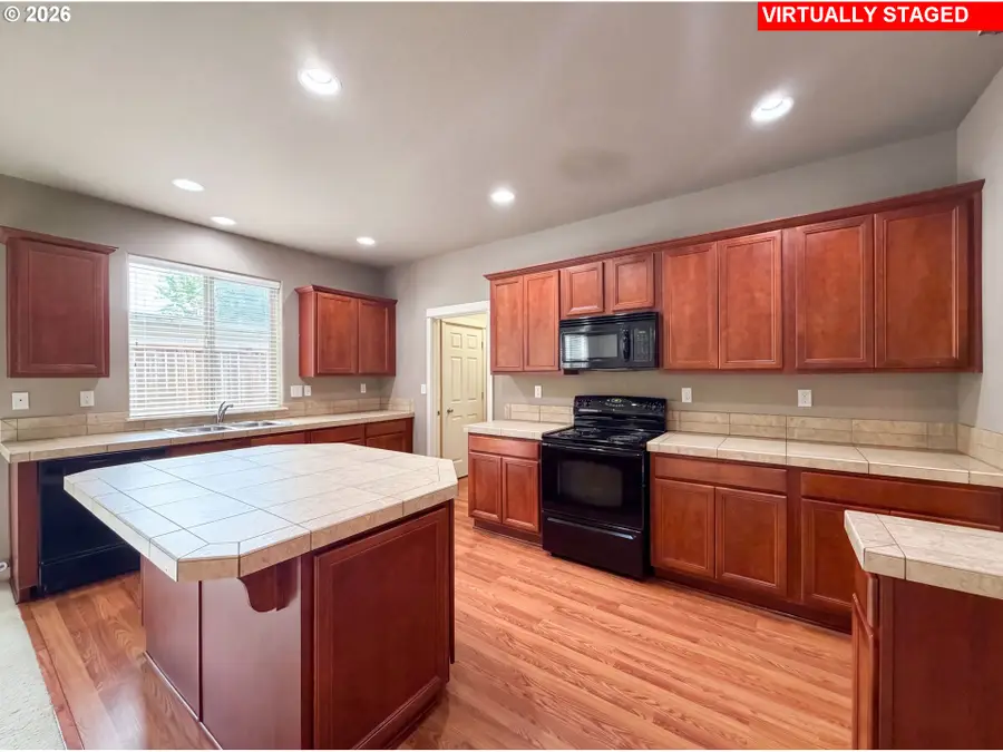 1724 SW Willowview Ter, Beaverton, OR 97003 - #2