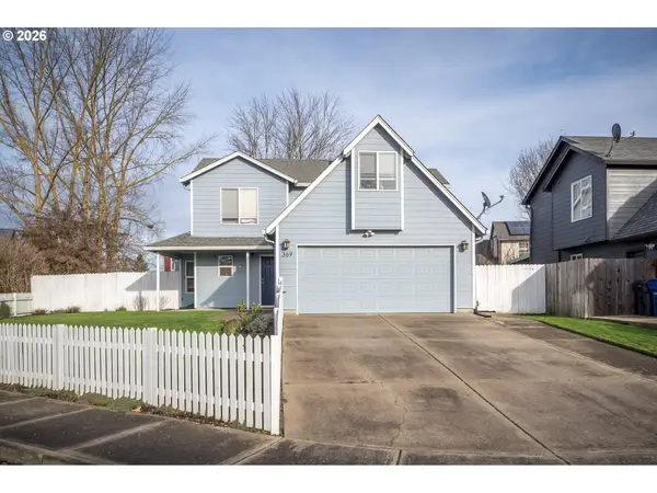 369 Pamela Ct, Jefferson, OR 97352
