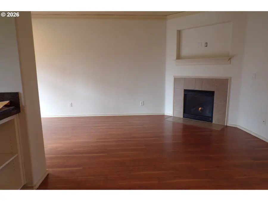 16056 NW Centine Ln, Portland, OR 97229 - Image #3