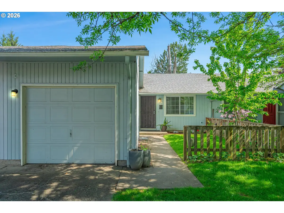 3807 N Juneau St, Portland, OR 97217 - #1