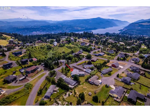 541 Cochran Ln, WhiteSalmon, WA 98672