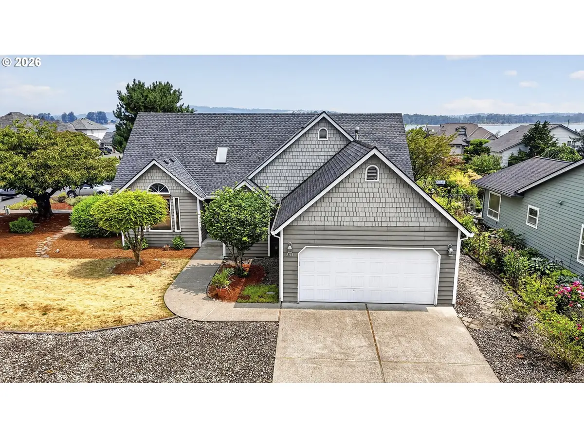 255 Spinnaker Way, Columbia City, OR 97018 - #1