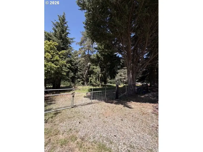 18243 S Bogynski Rd, Redland, OR 97045 - #2