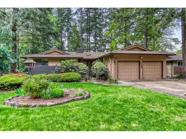 9924 SE Nancy Ct, HappyValley, OR 97086