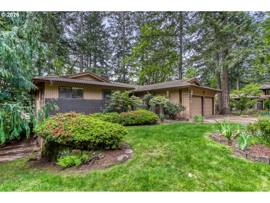 9924 SE Nancy Ct, Northwest Clackamas, OR 97086 - #2