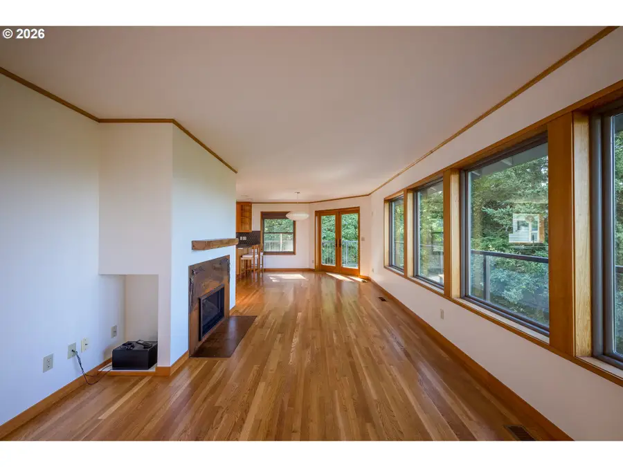 2445 SW Montgomery Dr, Portland, OR 97201 - #3