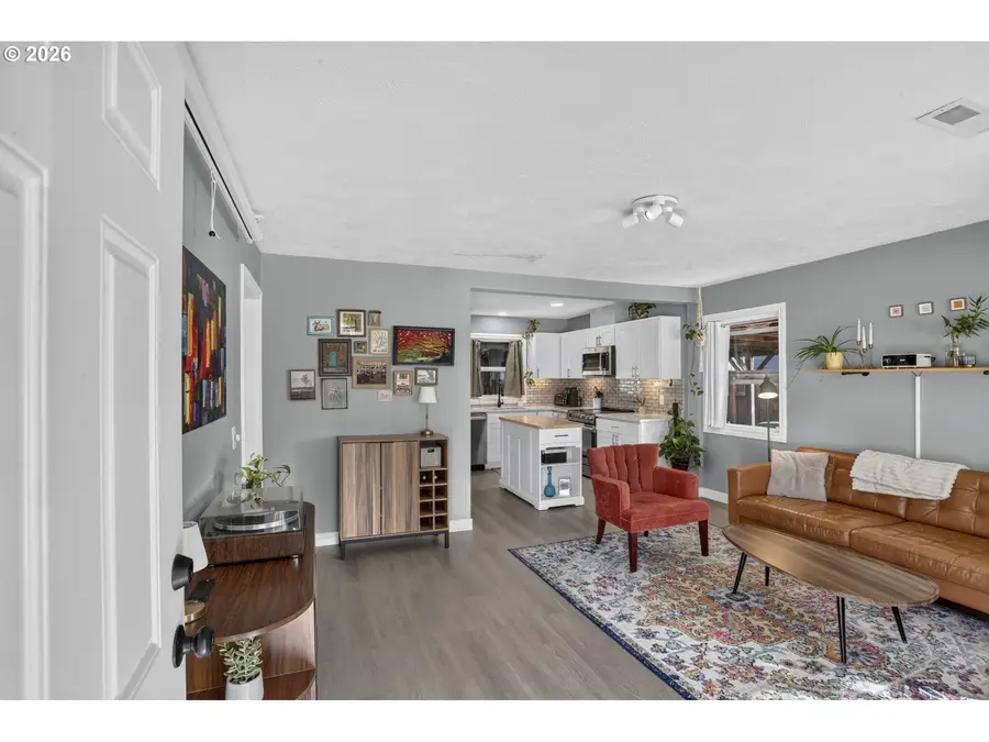 540 NE 94th Ave, Portland, OR 97220 - #2