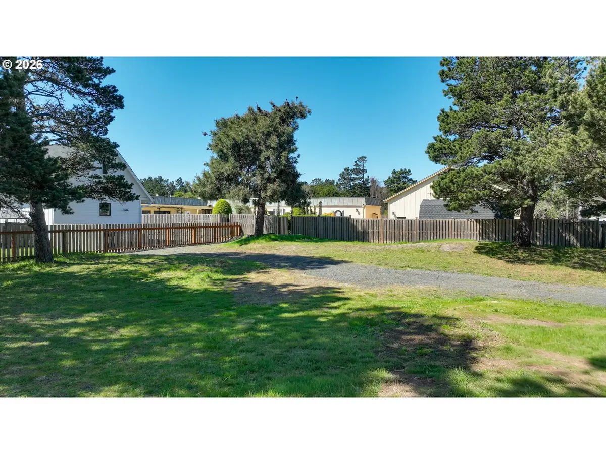 1000 Tl First St, Gearhart, OR 97138 - #1