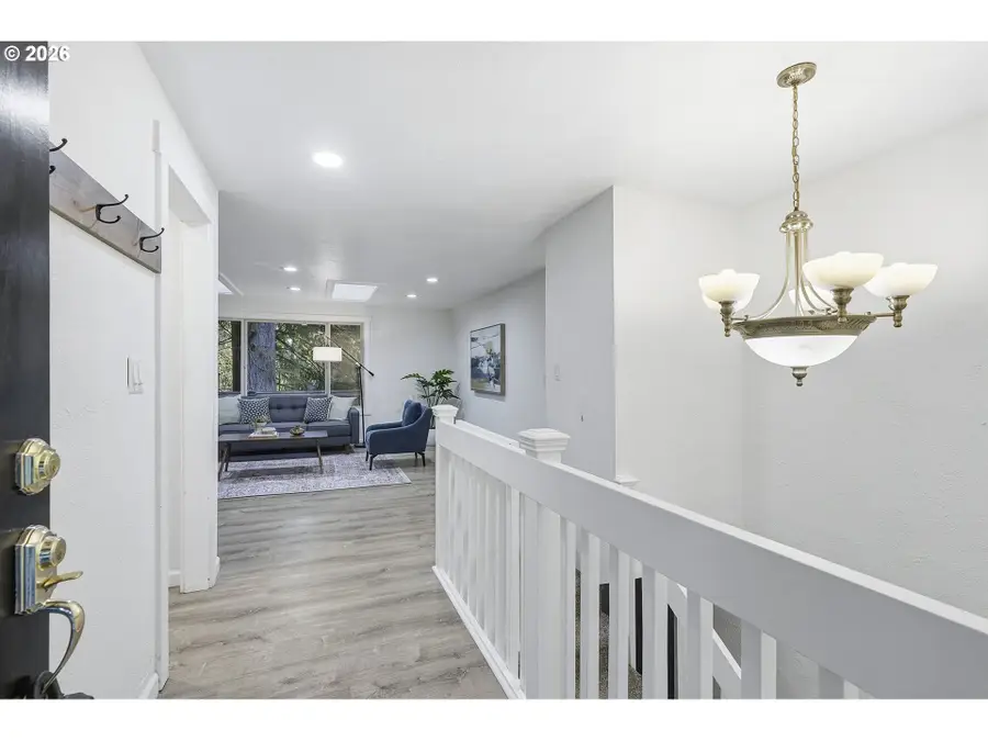 530 SE 26th Ave, Hillsboro, OR 97123 - #3