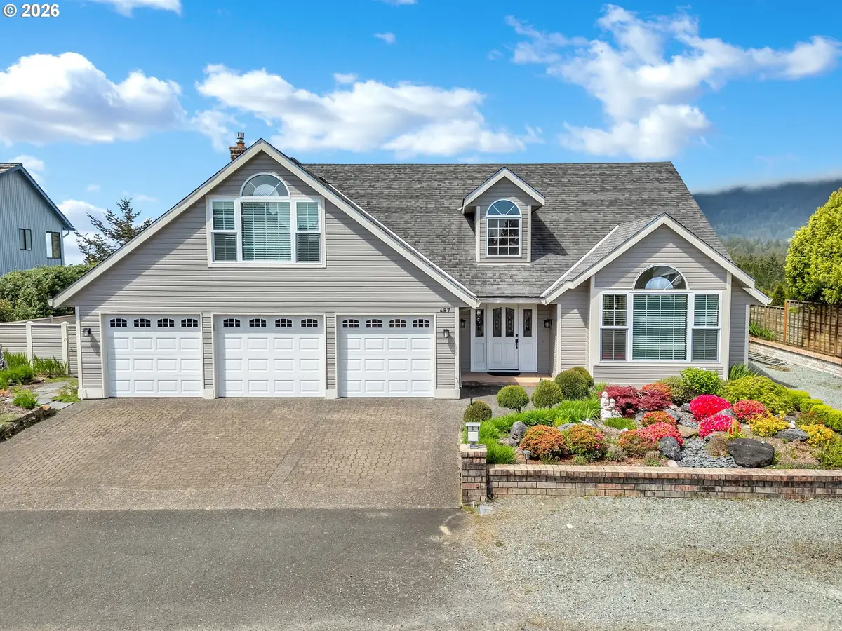 487 Ridge Rd, Manzanita, OR 97130 - #1