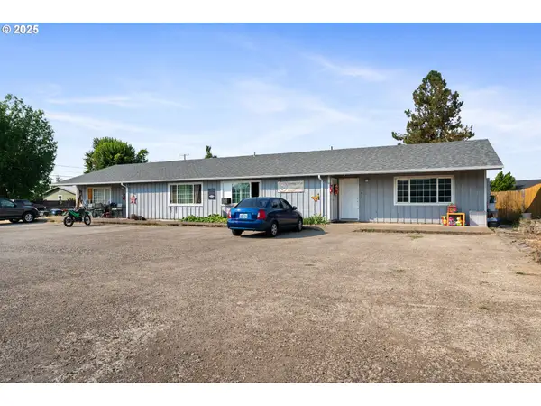 351 40th St, Springfield, OR 97478