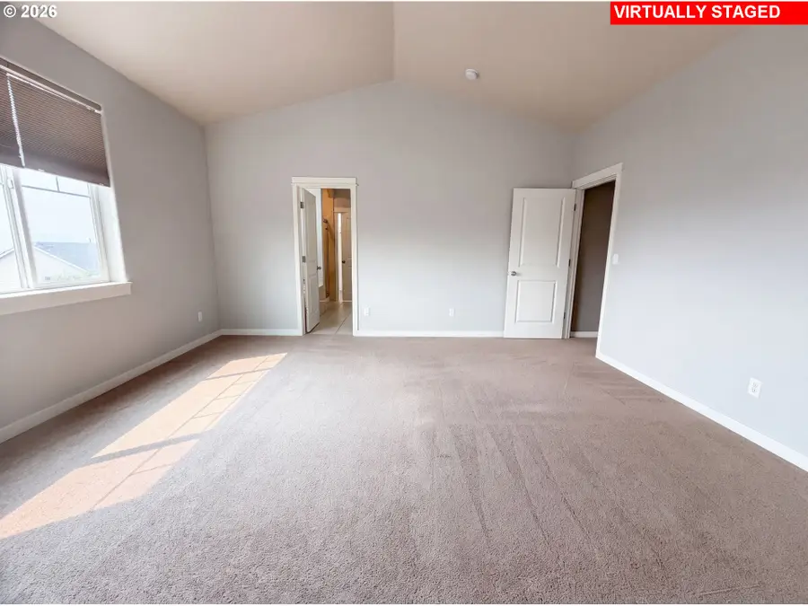 13049 SE Meadehill Ave, Happy Valley, OR 97086 - #3