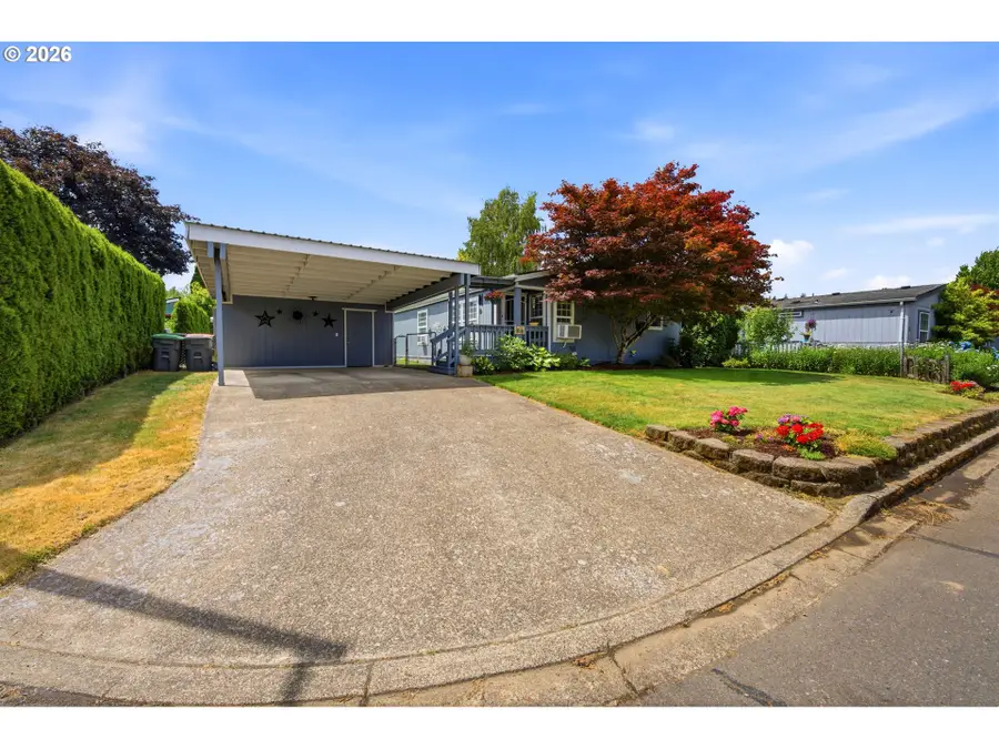 655 NE Burnett Rd #15, McMinnville, OR 97128 - #2