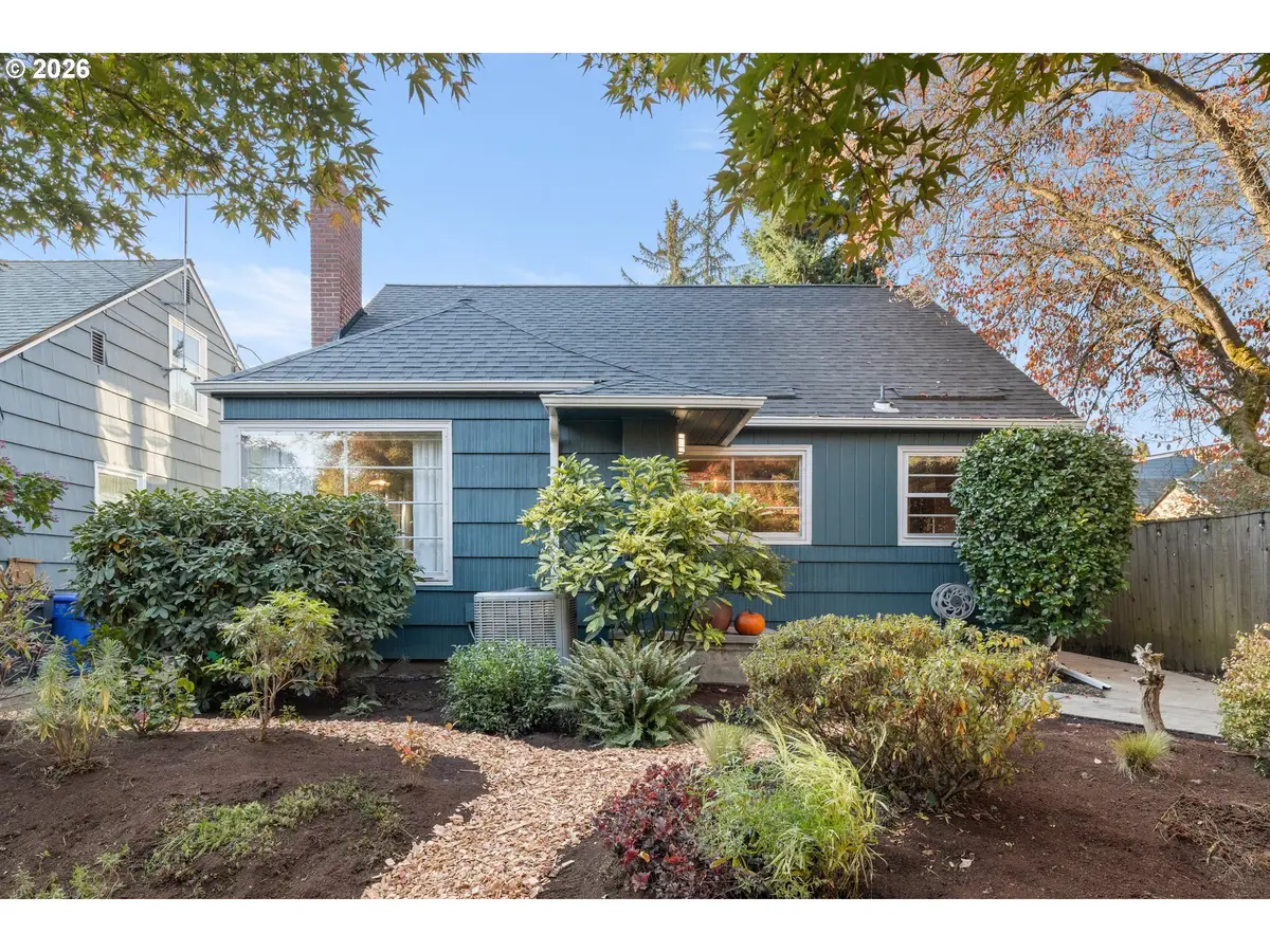 5424 SE Reedway St, Portland, OR 97206 - #1
