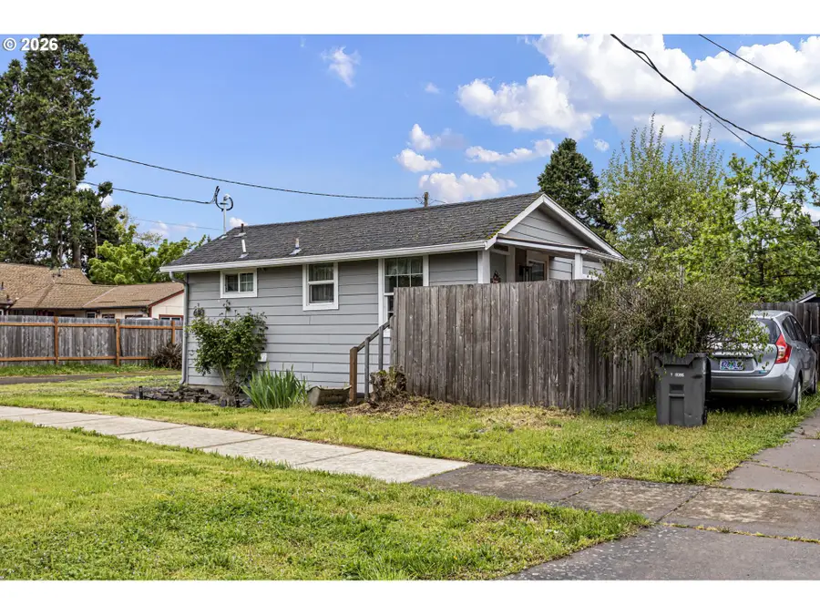 640 N Garden Way, Eugene, OR 97401 - #3