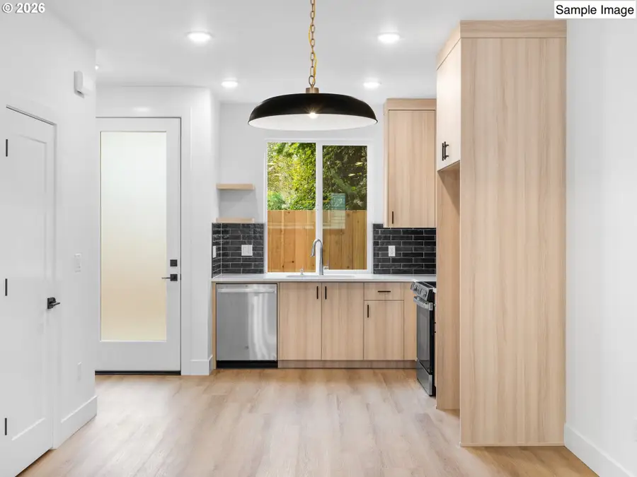 3556 N Haight Ave #4, Portland, OR 97227 - #2