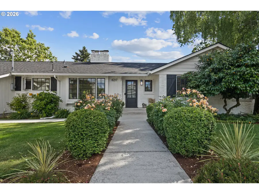 6217 Buena Vista Dr, Vancouver, WA 98661 - #2