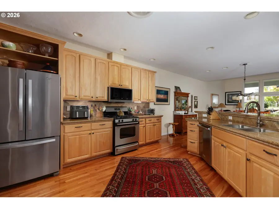 3483 Avalon Dr #233, Hoodriver, OR 97031 - #3