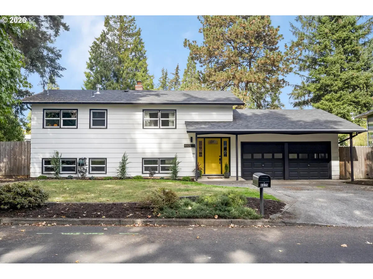 8825 SE Regents Dr, Milwaukie, OR 97222 - #1