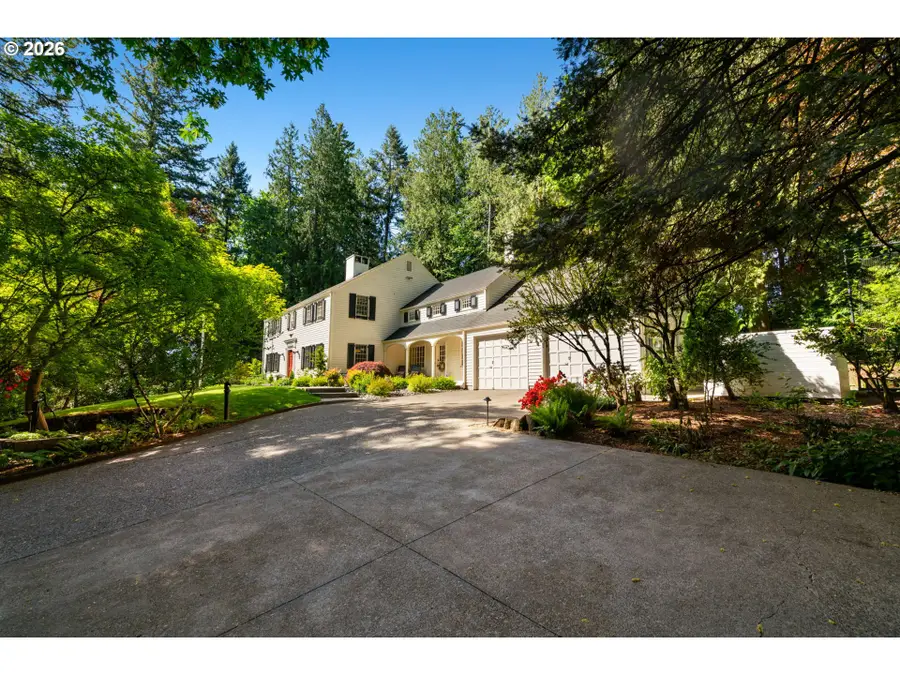 7330 SW Dogwood Pl, Portland, OR 97225 - #3