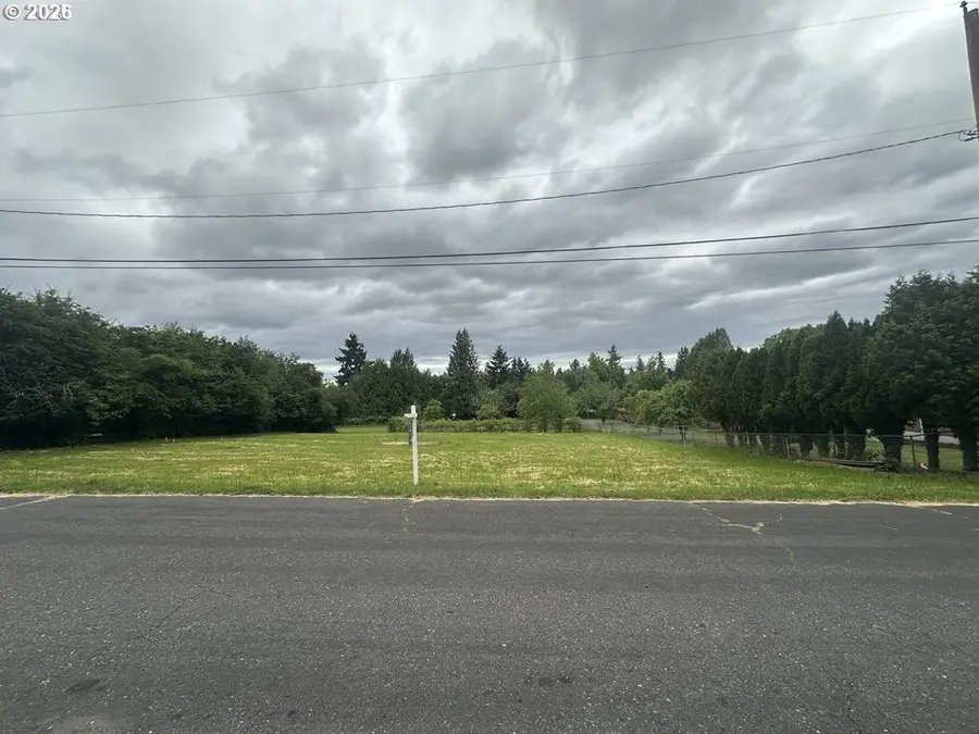 12635 SE Knapp St #W, Portland, OR 97236 - #3