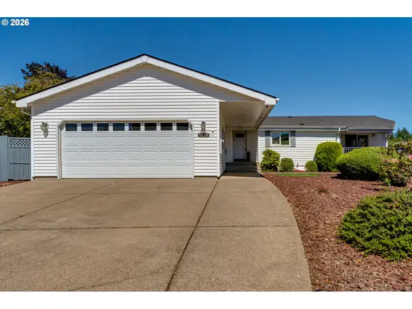 1816 Fountain Ct, Eugene, OR 97402