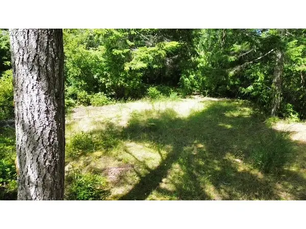88972 Sutton Lake Road, Florence, OR 97439