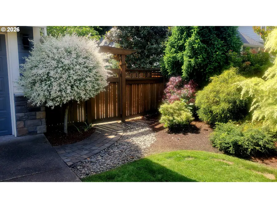 16073 SE Pinot Rd, Milwaukie, OR 97267 - #2