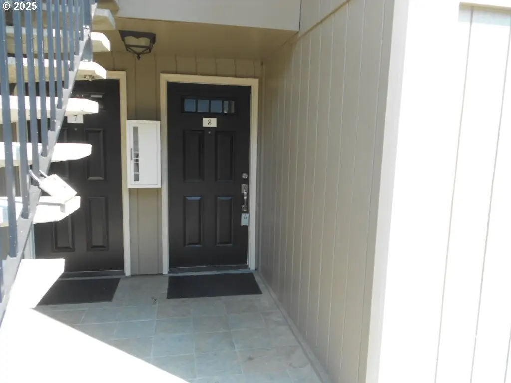 2680 SW 87th Ave #8, Portland, OR 97225 - #1