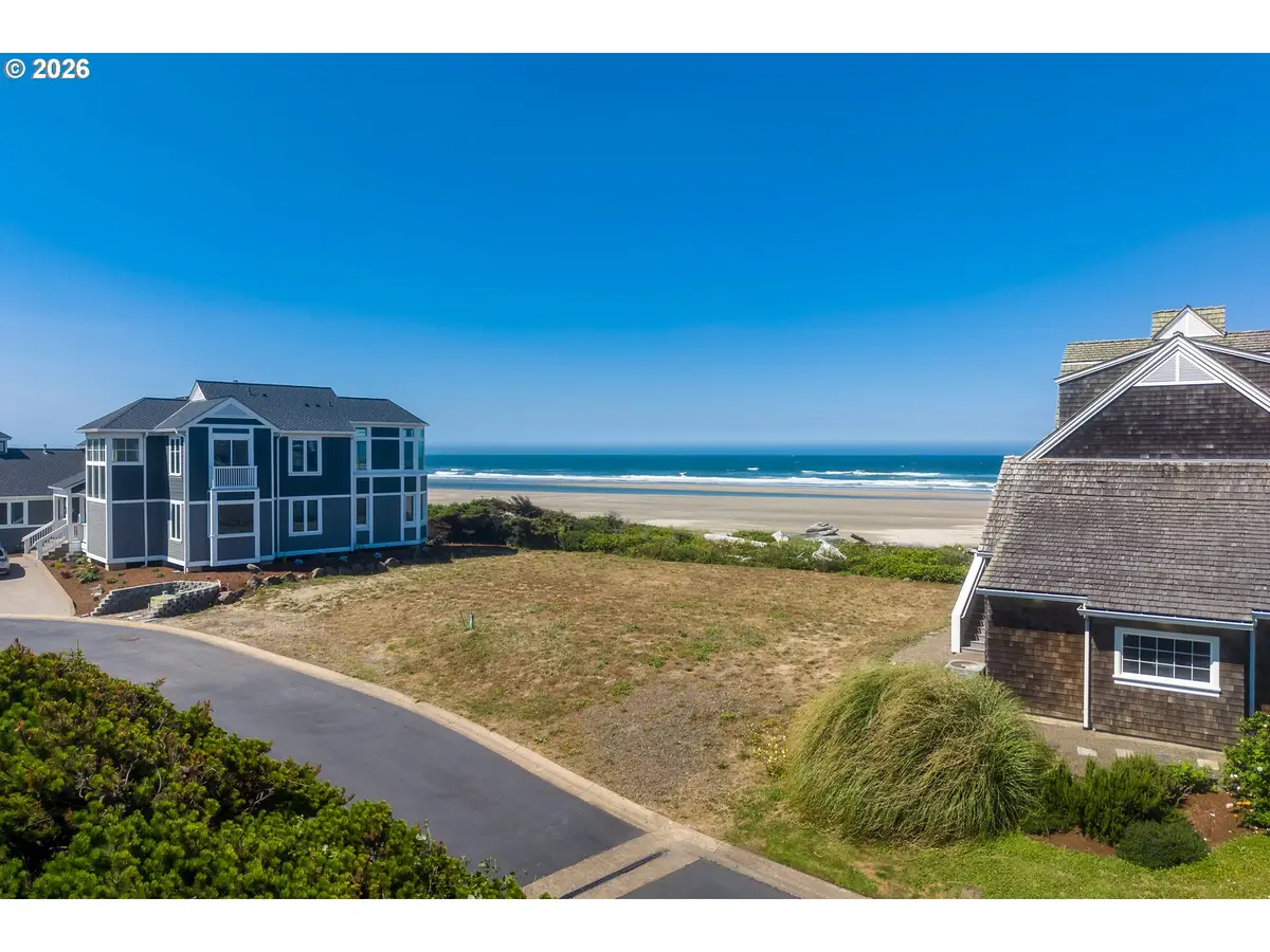 6440 SW Arbor Dr, Newport, OR 97366 - #1