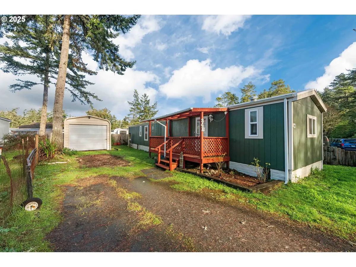67624 Spinreel Rd #34B, North Bayside, OR 97459 - Image #1