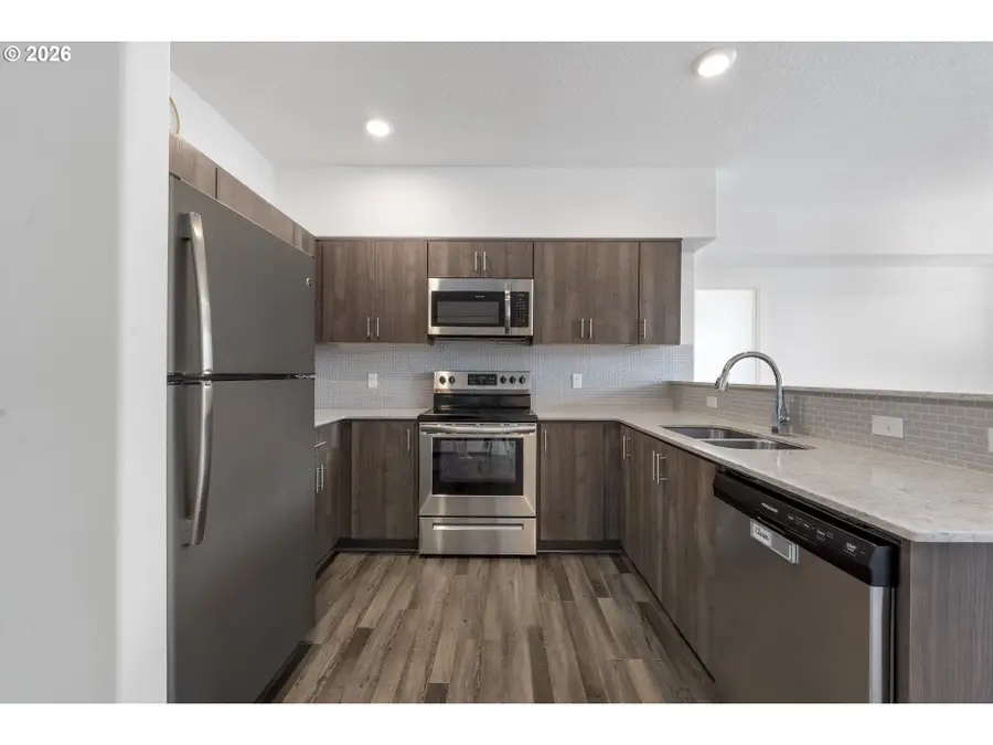17137 SW Appledale Rd, Beaverton, OR 97007 - #3