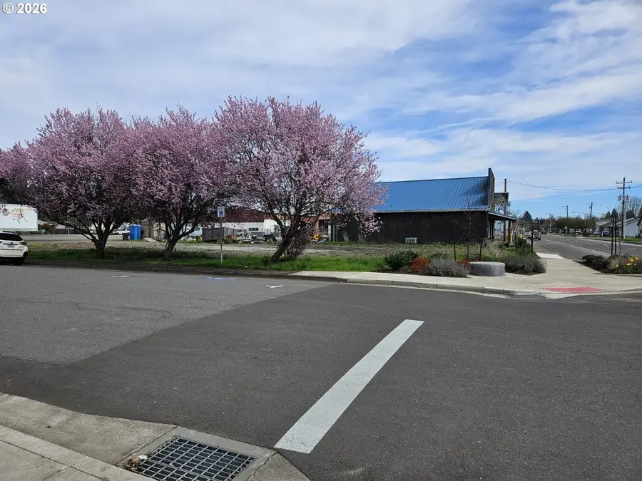 815 Applegate #Lot 1, Philomath, OR 97370 - #2