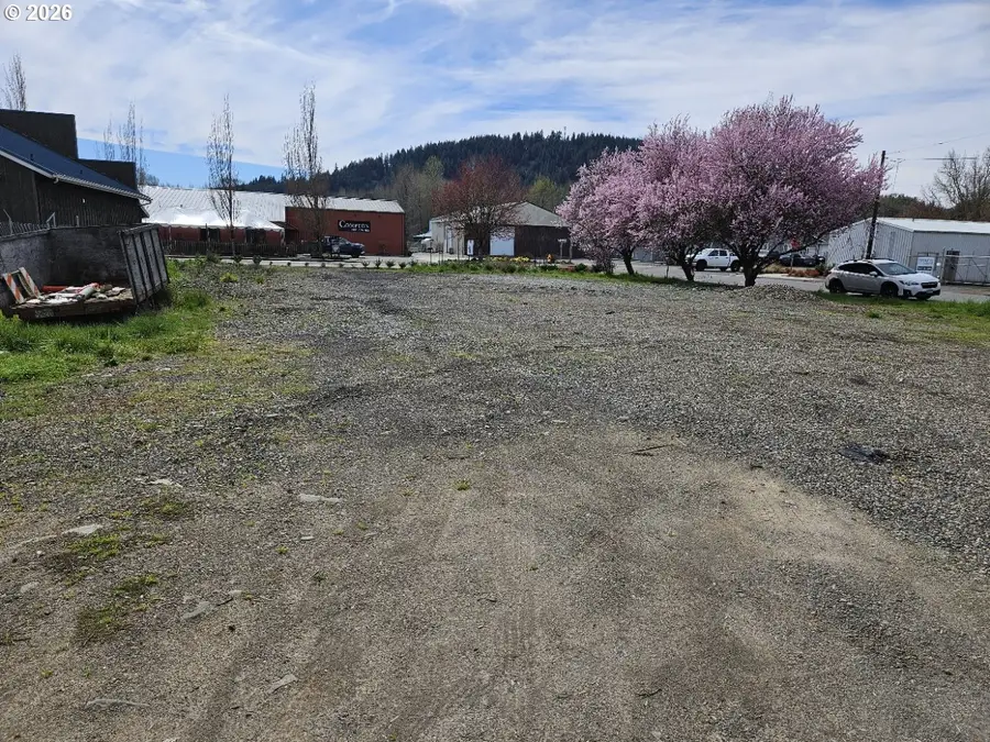 815 Applegate #Lot 1, Philomath, OR 97370 - #3