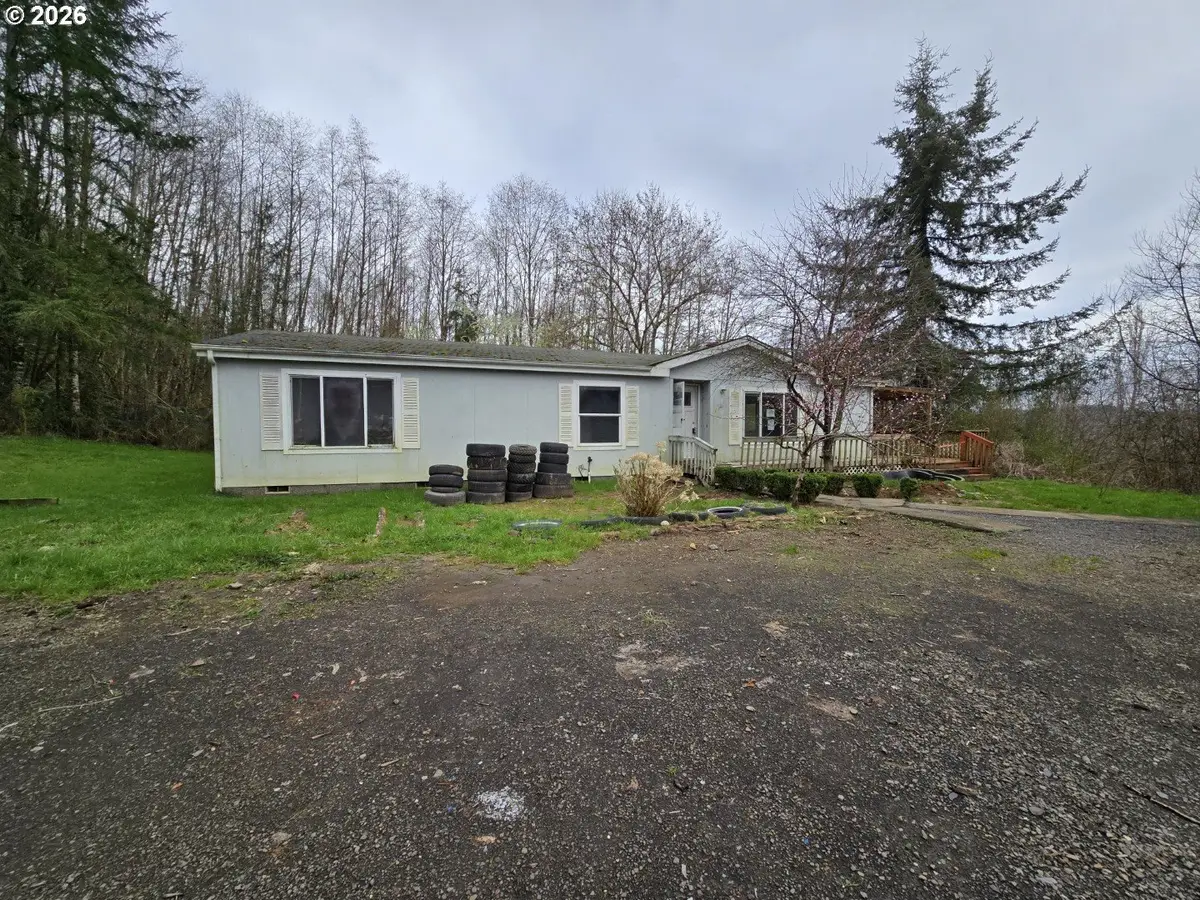 186 Elochoman Valley Rd, Cathlamet, WA 98612 - #1