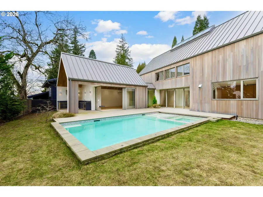 948 S Palatine Hill Rd, Portland, OR 97219 - Image #3