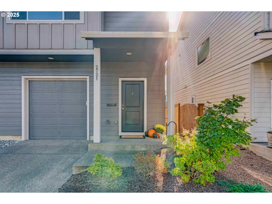 2721 S Magnolia Dr, Cornelius, OR 97113 - #3